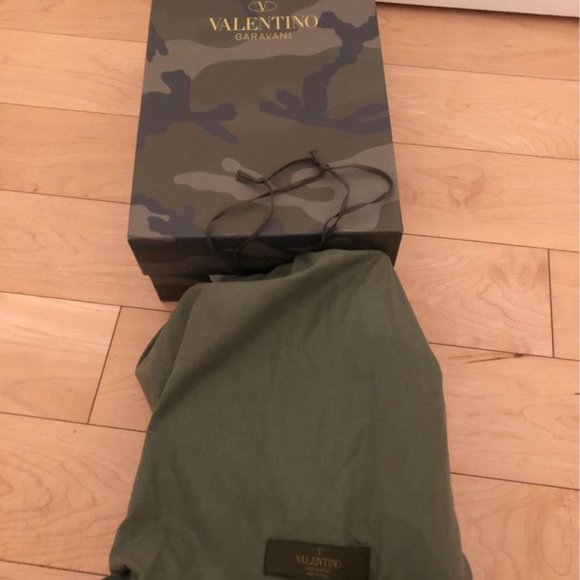 Valentino Rockrunner Camouflage Sneakers - Picture 3 of 7